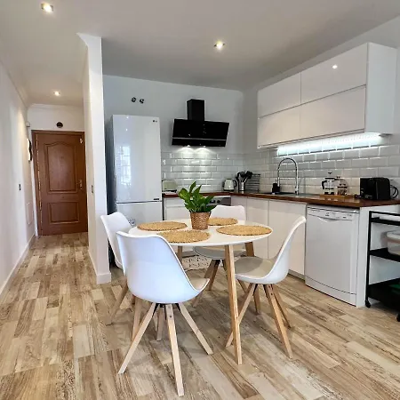 Casa Elsa With Free Parking Apartment