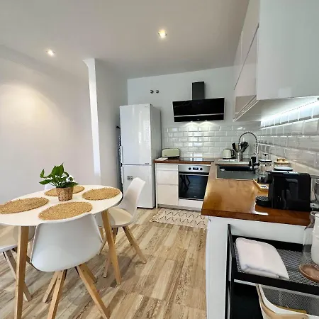 Casa Elsa With Free Parking Apartment Los Abrigos