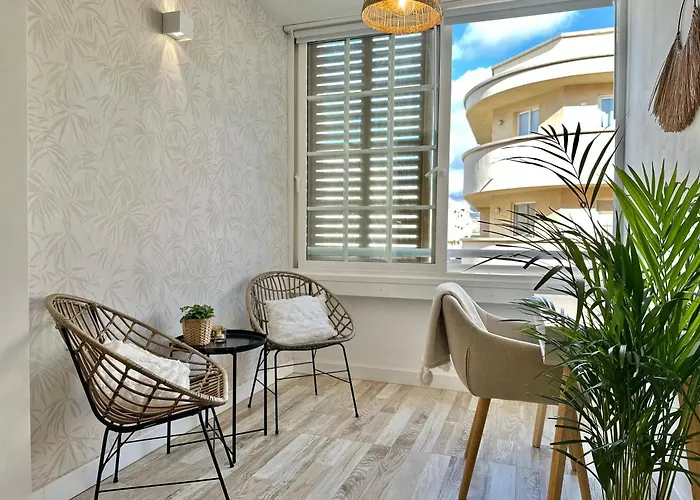 Casa Elsa With Free Parking דירה