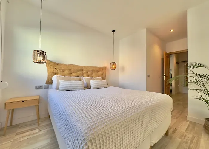 Casa Elsa With Free Parking דירה