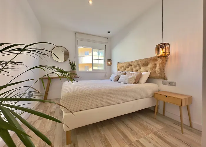 Casa Elsa With Free Parking * לוס אבריגוס