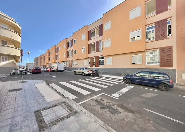 Casa Elsa With Free Parking דירה לוס אבריגוס