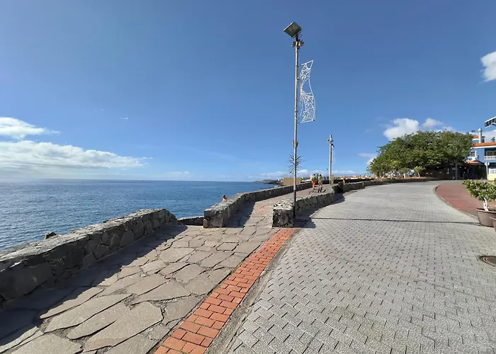 Casa Elsa With Free Parking דירה